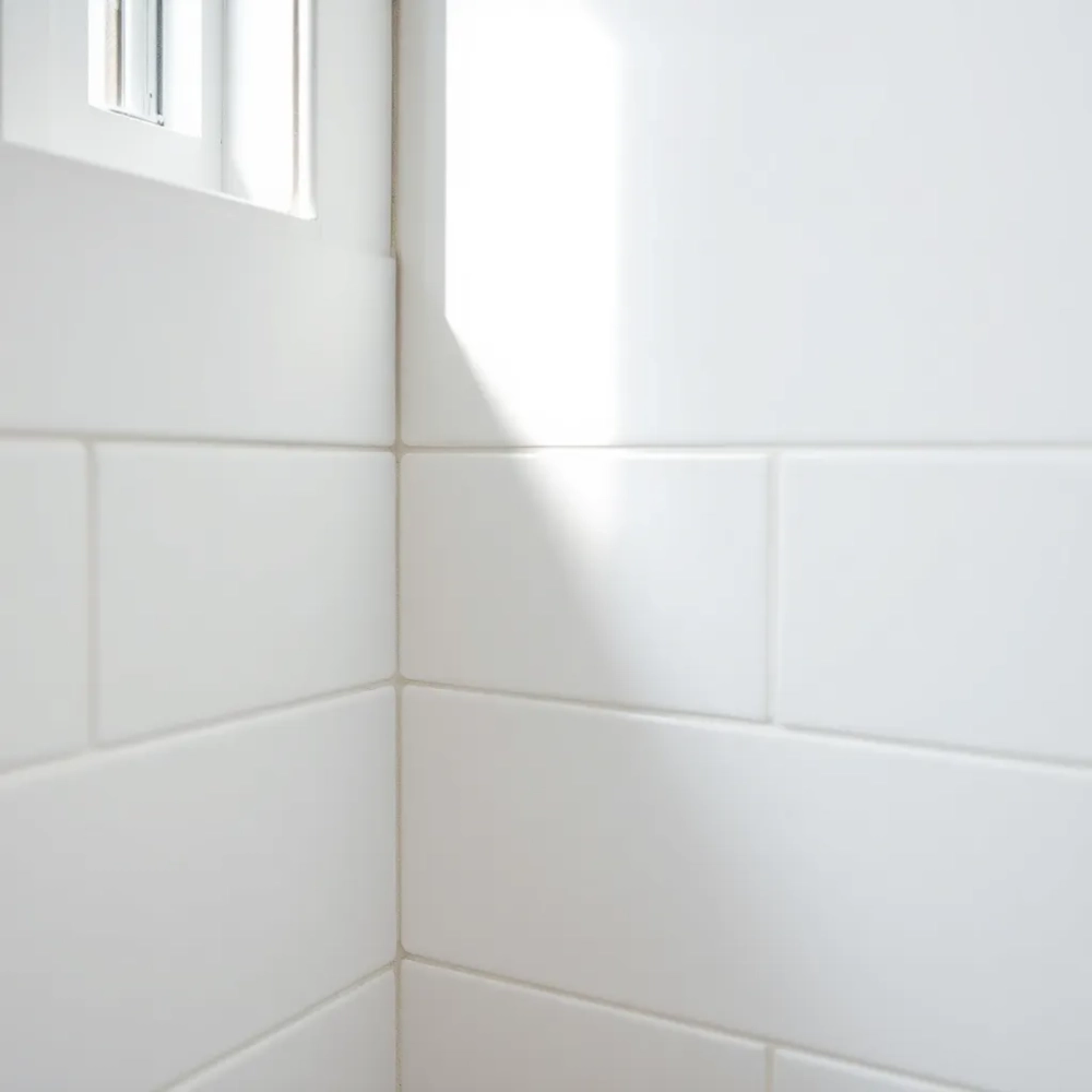 Jak kłaść płytki w narożnikach wewnętrznych