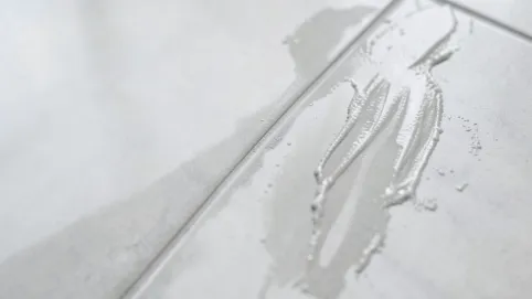 Czym myć płytki podłogowe matowe